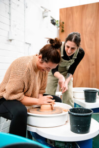 Pottery class by Hound Ceramics