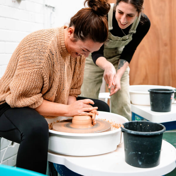 Pottery class by Hound Ceramics