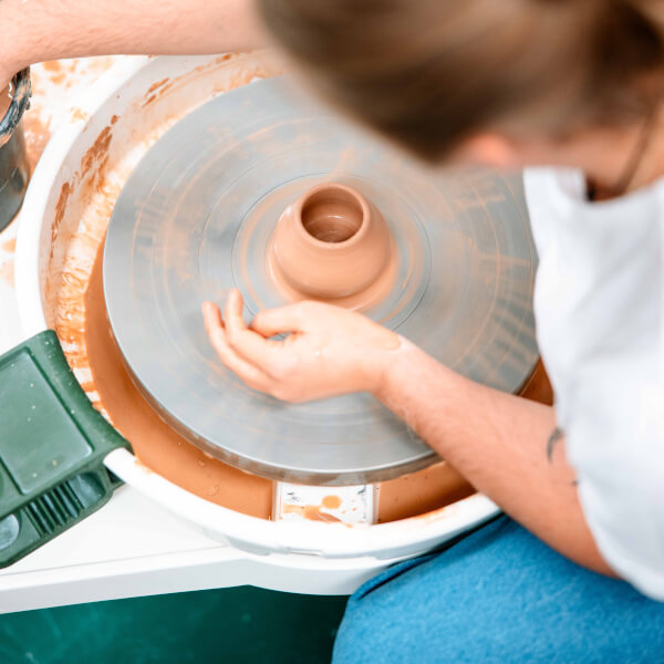 Pottery class by Hound Ceramics
