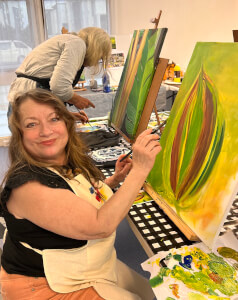 Painting class by Lana Pro Creative Room