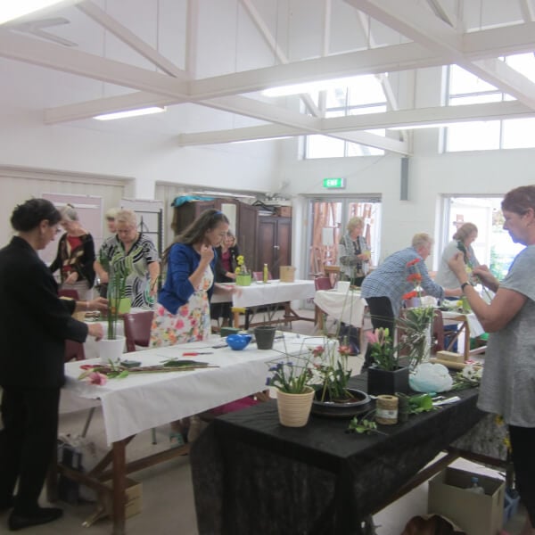 Floristry workshops, Manly West