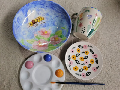 Pottery class by Little Paint Co