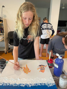 Painting class by Louise Farnay