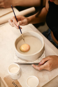 Pottery class by Market Studio