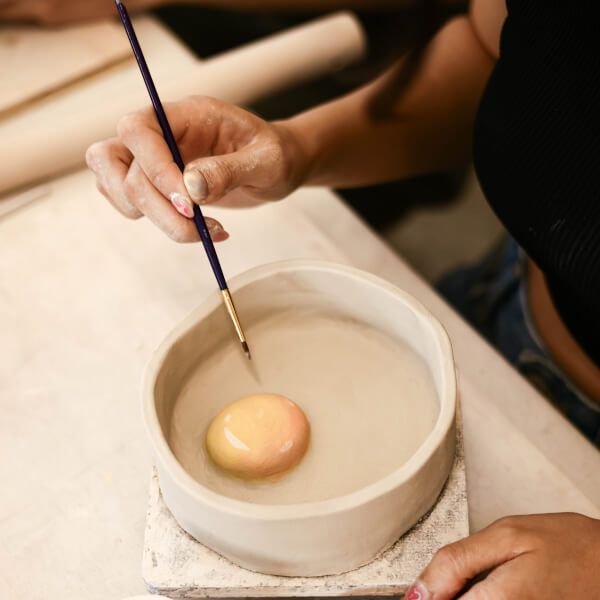 Pottery class by Market Studio
