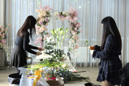 Floristry class by Mona Han