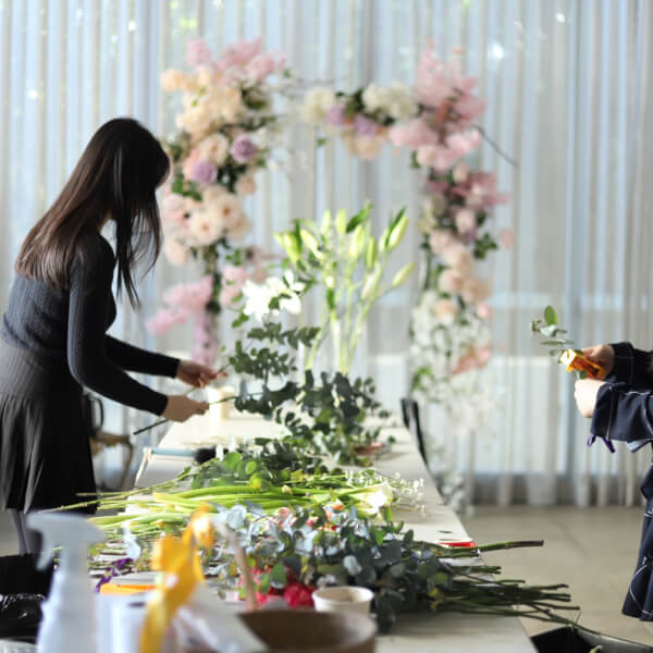 Floristry class by Mona Han