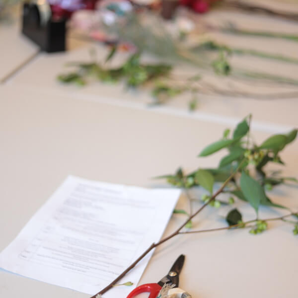 Floristry class by Mona Han