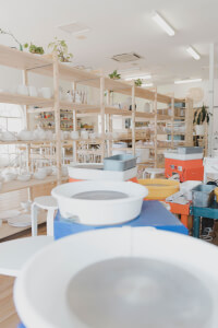 Pottery class by Mud2Mug and MORE