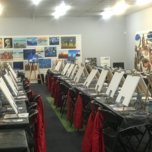 Fluid Art class by Paint Sip