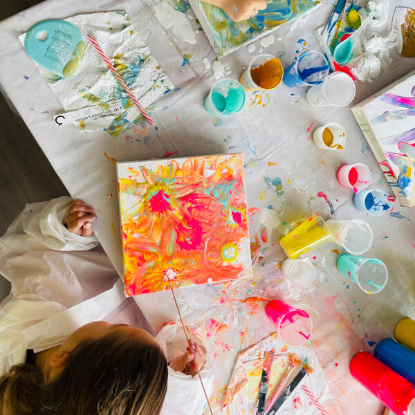 Fluid Art class by PLAYCARNIVAL