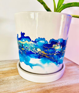 Fluid Art class by Sarah Lawson Art