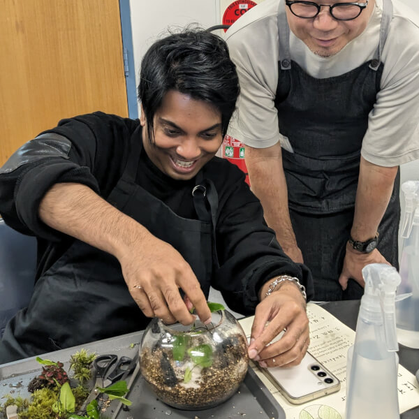 Terrarium class by Terra-Ya | Artisan Japanese Terrariums & Workshops