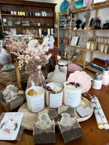 Fluid Art class by The Meraki Connection