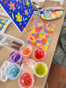 Painting class by The Sunshine Lane Australia