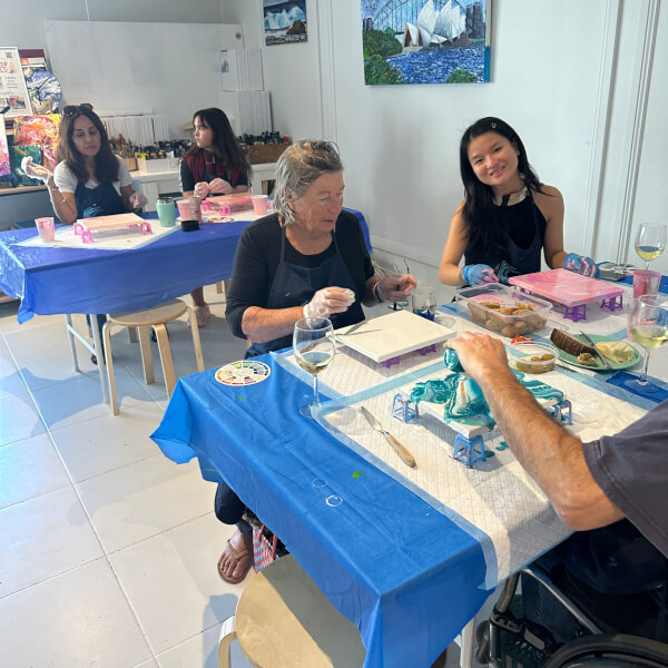 Drawing class by Wave Art Pty Ltd