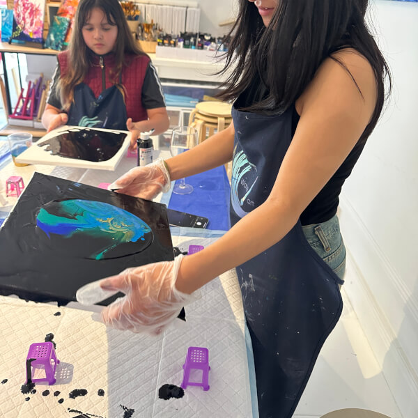 Drawing class by Wave Art Pty Ltd