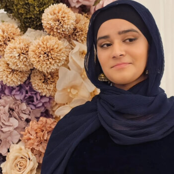 Aimen Hamid, painting teacher