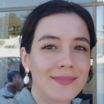 Arezou Hamed