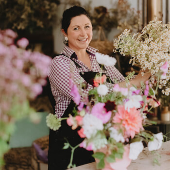 Fleurs de Lyonville, floristry and gardening teacher