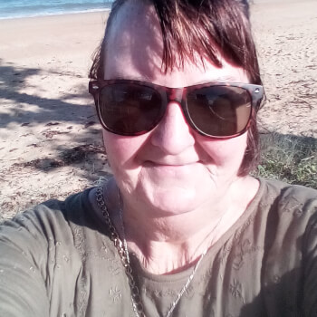 Gabrielle Masters, jewellery making teacher