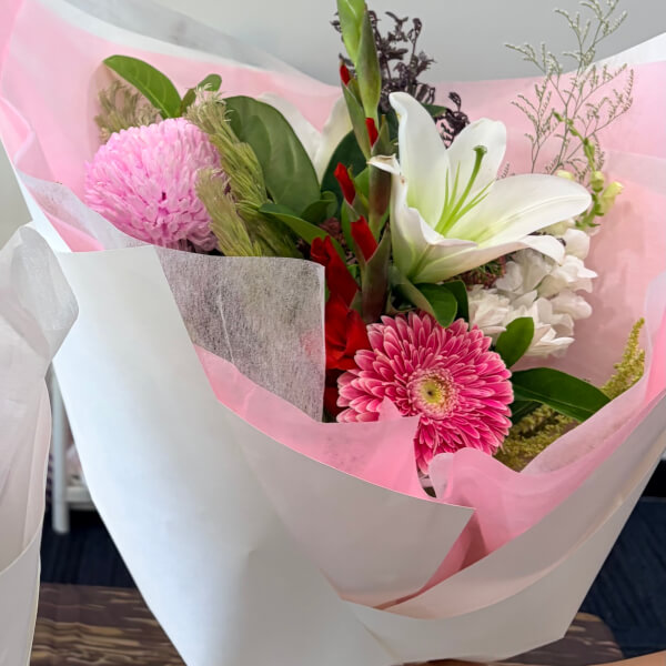 Bouquet Flower Arrangement Class review by Sorpheavattey Sam - Sydney