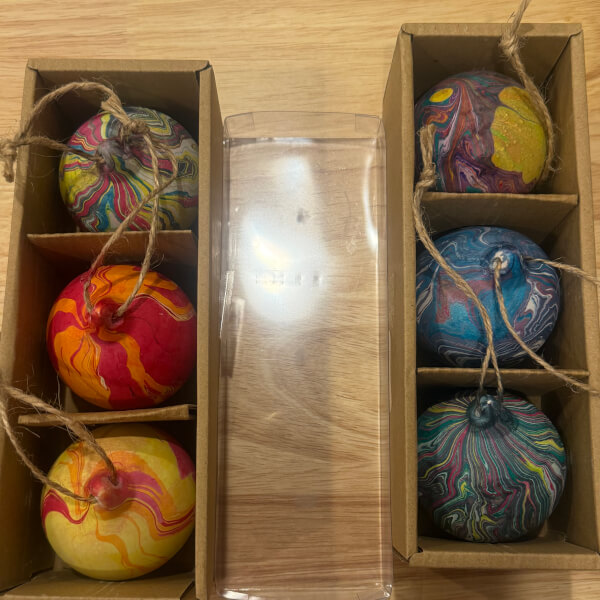 Christmas Bauble&Ornaments Marbling Workshop review by Melissa Nursey-Bray - Adelaide