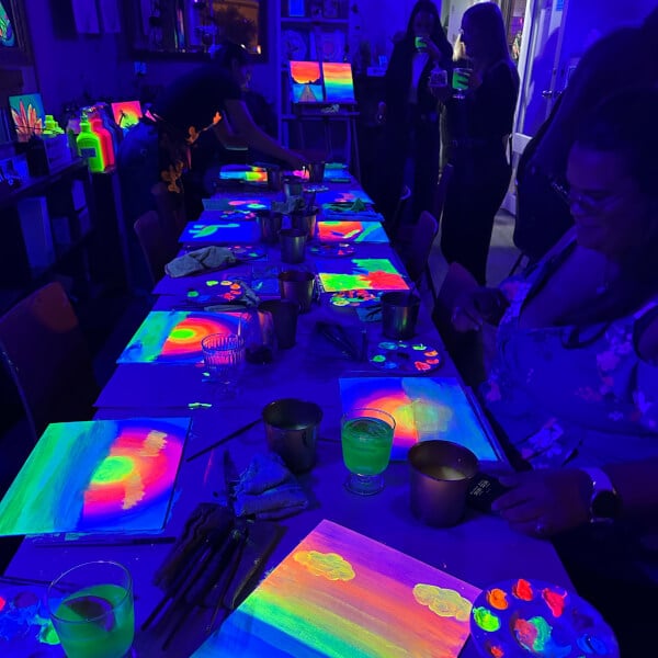 Cocktail Making and Painting Class: Shake, Sip and Paint review by Leila Conlan - Melbourne