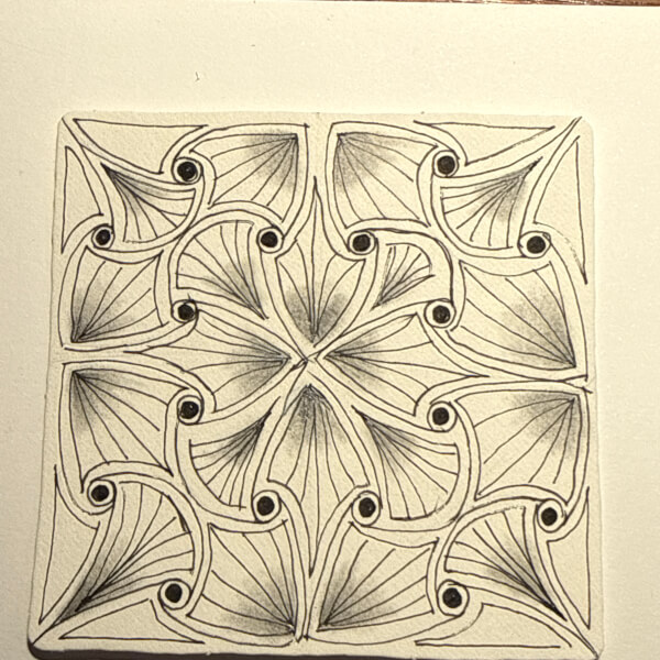 Draw Zentangle Twilight Tanglers review by Elspeth Crosby