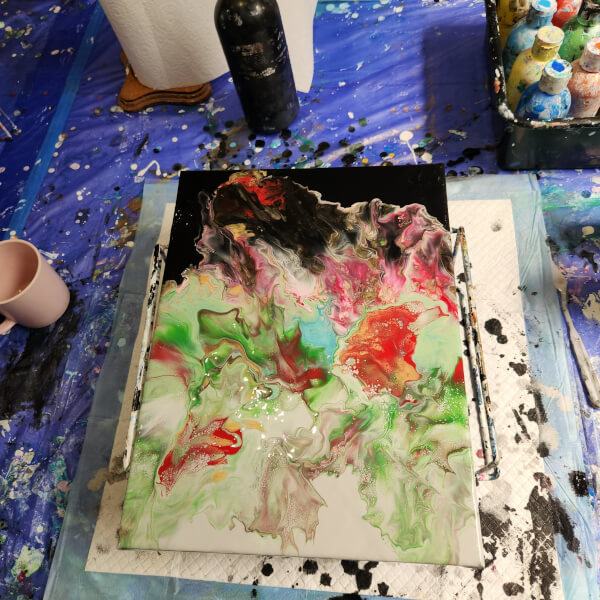 Fluid Art Workshop: Dutch Pouring review by Jana Majdalani - Melbourne