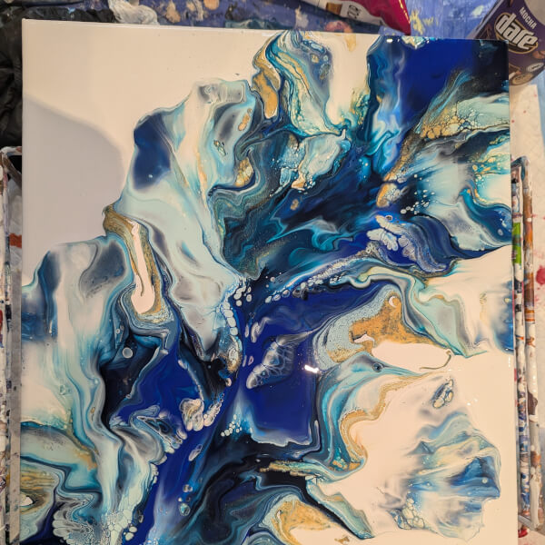 Fluid Art Workshop: Dutch Pouring review by Linda Tarr - Melbourne