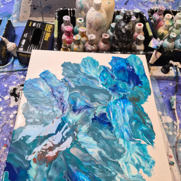 Fluid Art Workshop: Dutch Pouring review by Denise Wong - Melbourne