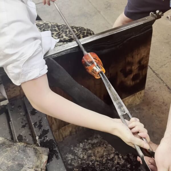 Introductory Glassblowing Workshop review by Rachel Smith - Melbourne