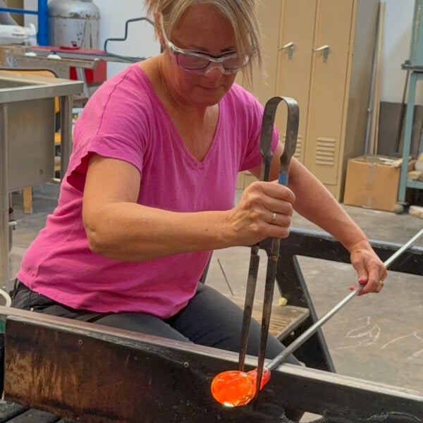 Introductory Glassblowing Workshop review by Peta Phillips - Melbourne