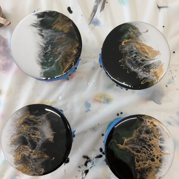Resin Art Class: Cheeseboard and Coasters review by Natalie Zilber - Sydney