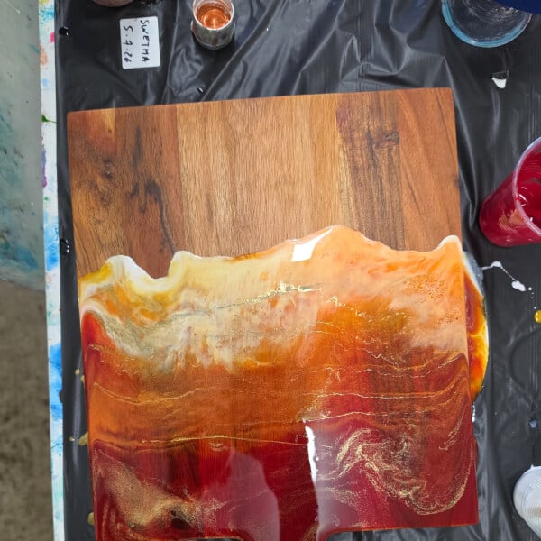 Resin Art Class: Cheeseboard and Coasters review by Ricardo Gil - Sydney
