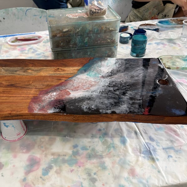 Resin Art Class: Cheeseboards review by Terri-Lee Lyons - Sydney