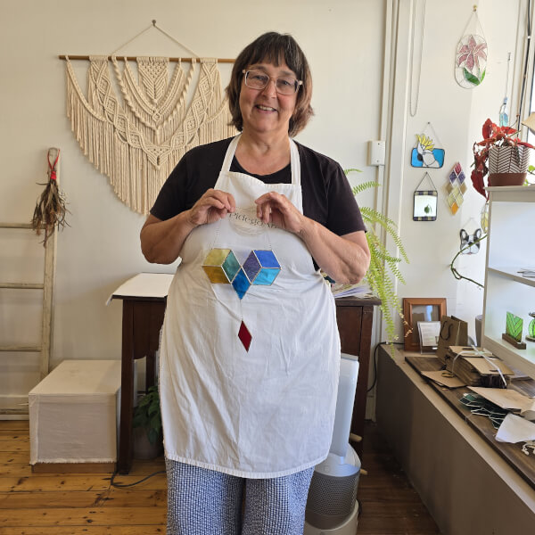 Stained Glass Suncatcher Making Class review by Marianne Hidi - Sydney