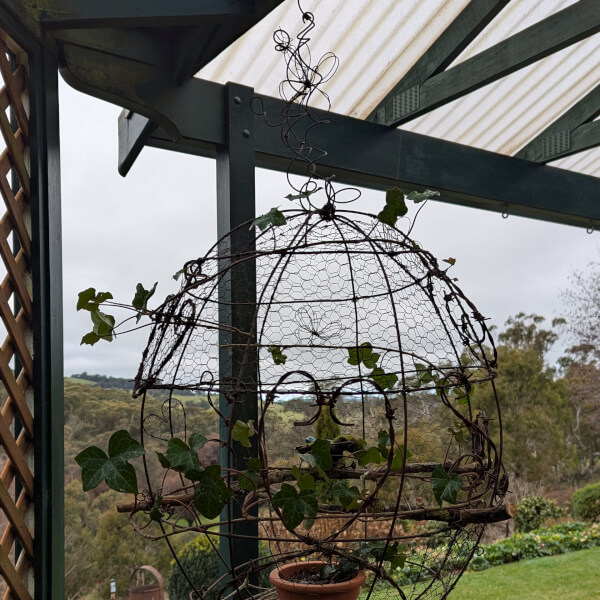 The Embellished Birdcage Workshop review by Bernice Keft - NSW Country