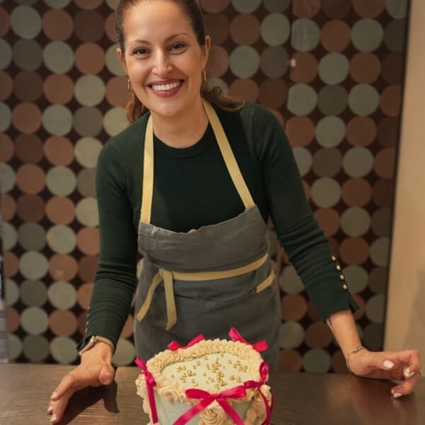 Vintage Blue and White Heart Cake Workshop review by Erika Toovey - Adelaide