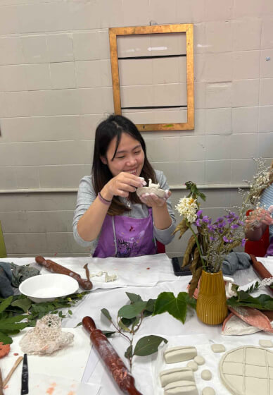 Clay and Sip Class: Play with Clay