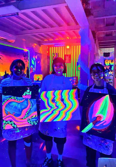 Paint and Sip Class in the Dark©