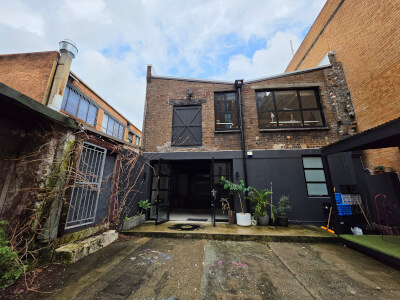 33 Sydney