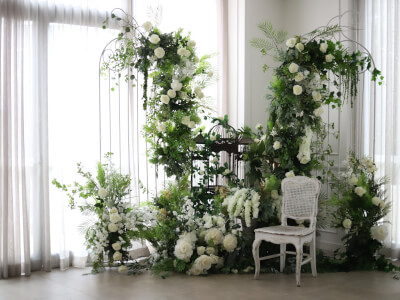 Book Ampersand Sydney