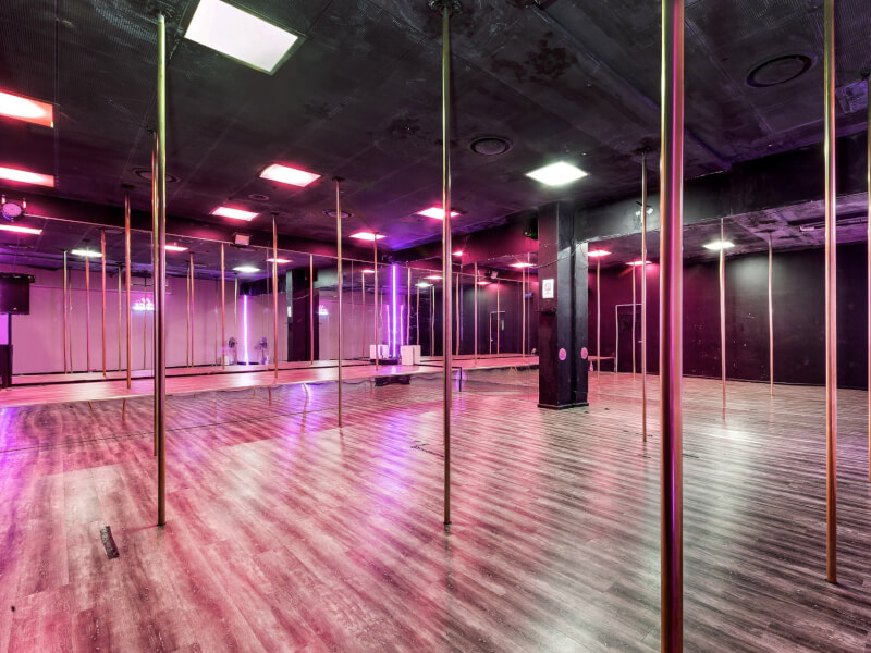 Bobbi's Pole Studio - Sydney Elizabeth St