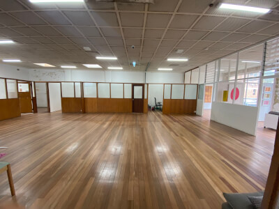 El Faro Gallery class venue