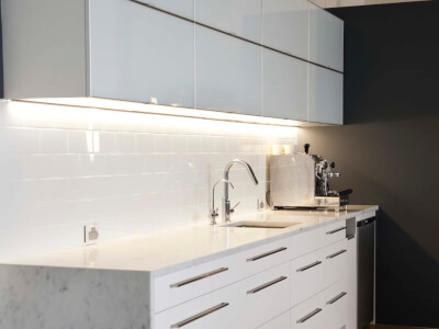 Book Flash in the Pan Studio