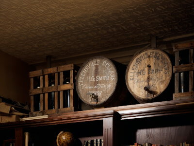 Henry G's Wine Parlour
