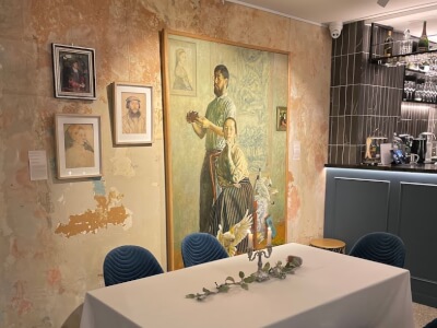 Into-Arts Cafe & Gallery