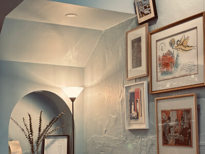 Into-Arts Cafe & Gallery